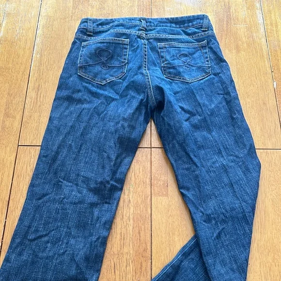 Lilly Pulitzer Main Line Fit Jeans - 2 - Picture 3 of 3